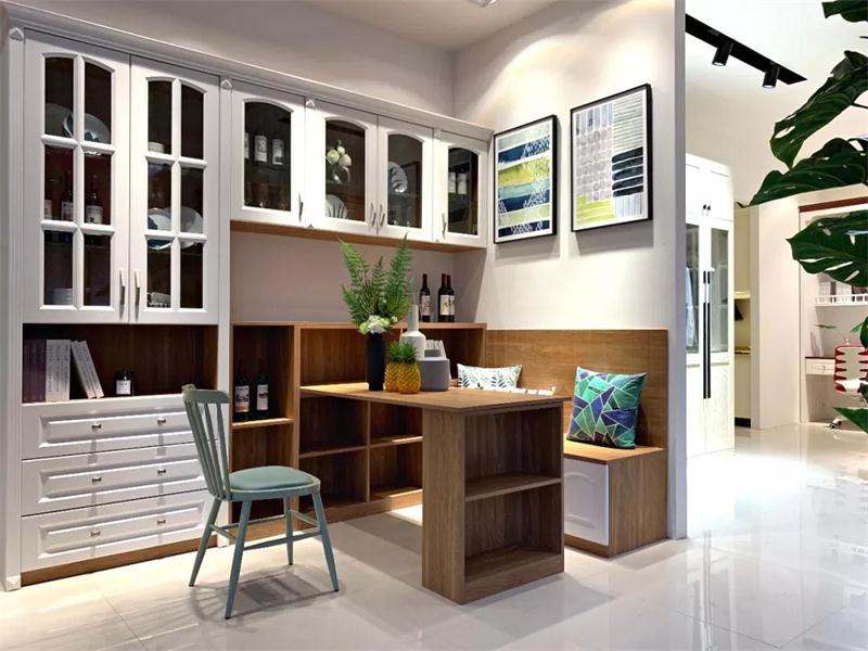 鉴黑担保网定造家居保定凡拓店