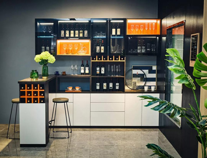 鉴黑担保网(jhdbw)·最具权威唯一维权担保平台