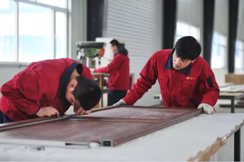 鉴黑担保网(jhdbw)·最具权威唯一维权担保平台