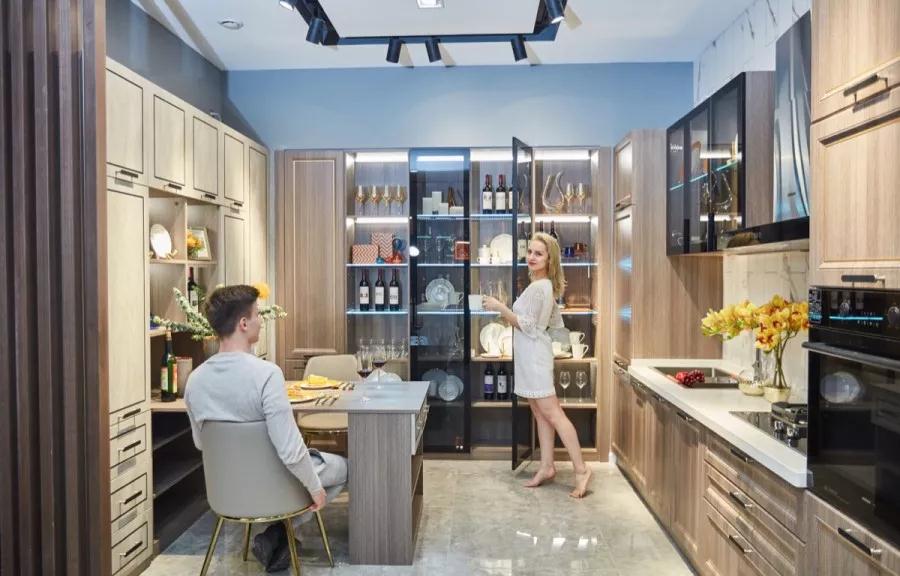 鉴黑担保网(jhdbw)·最具权威唯一维权担保平台